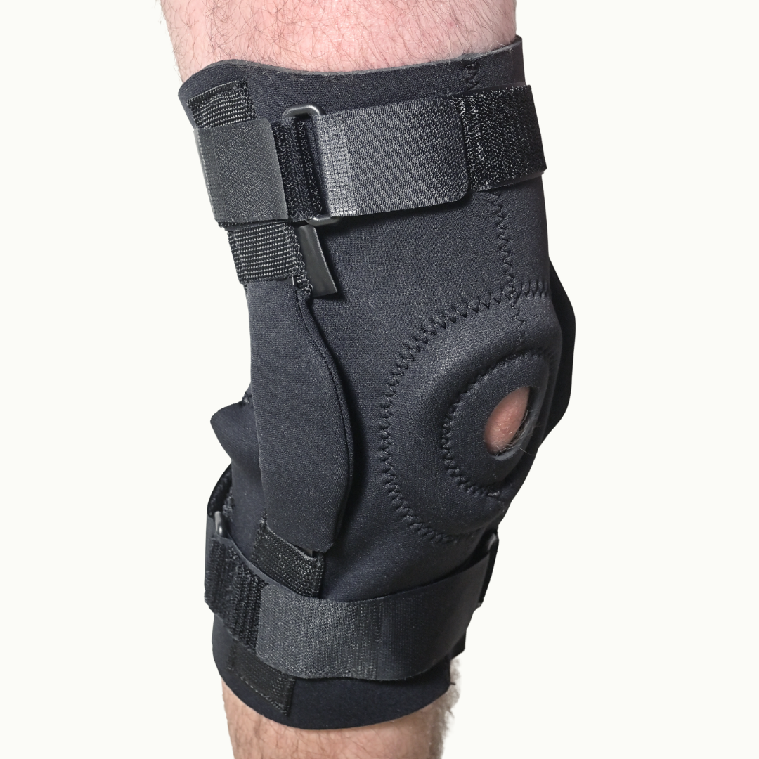 Conventional knee brace
